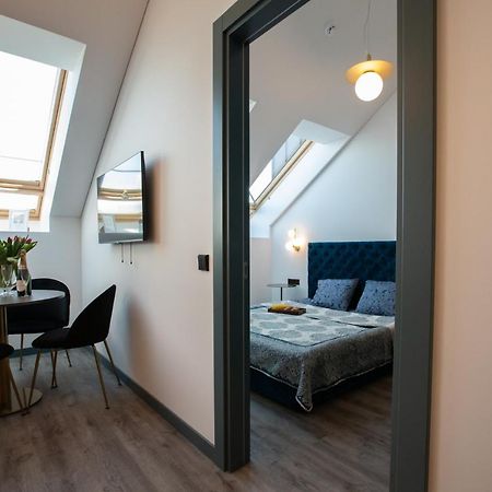 M8 Stylish One-Bedroom Apartment Kaunas Eksteriør billede